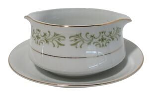 Allergo Fine China Green Scrolls White Gold Trim Gravy Boat With Attached Plate